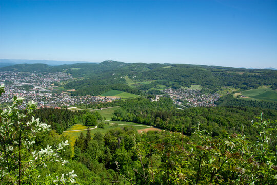 Eggflue - Aussicht auf Aesch/ Pfeffingen, Baselland, Schweiz