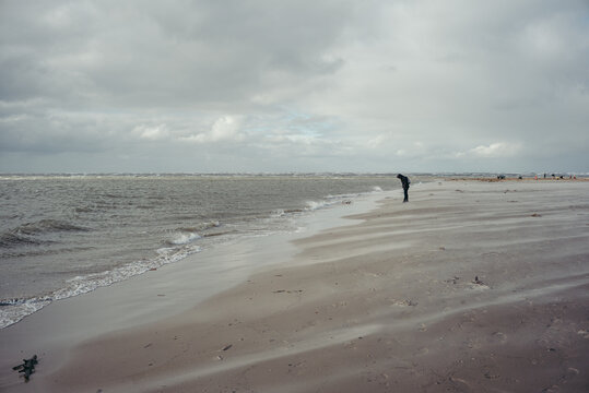 Idylle am endlosen Sandstrand von Bl&aring;vand