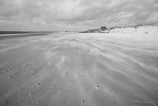 Endlose Weite an der d&auml;nischen Nordseek&uuml;ste im Herbst