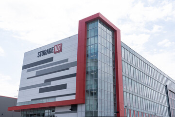 Fototapeta premium Toronto, Canada - May 3, 2026: Storage 101 self-storage facility on Gordon Baker Road in Toronto, Canada. 