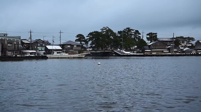 雪の残る冬の久々子湖 （福井県三方郡美浜町, 2026年2月）