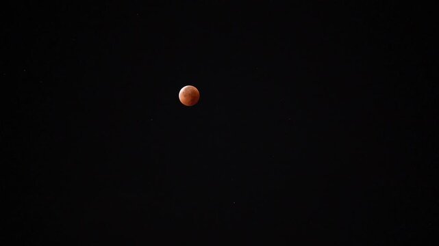 Timelapse of the Red Moon 4