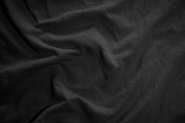 Stofftextur mit Falten in schwarz © kebox