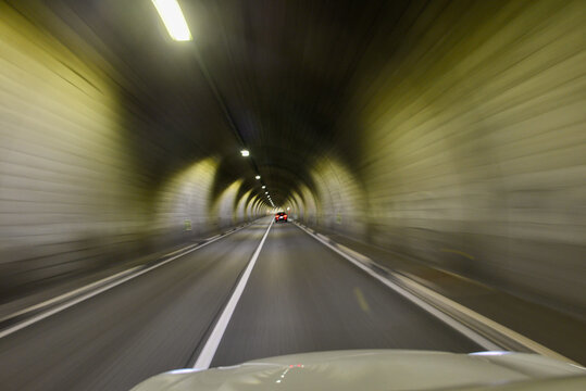 Innenansicht Tunnel Alvaschein (Graub&uuml;nden, Schweiz)