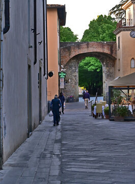 Sansepolcro, vie, case ed edifici del centro storico; Arezzo, Toscana, Italia