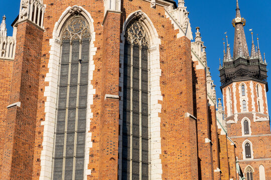 Kosciol Mariacki, Bazylika Mariacka, (The St Mary Church, Saint Mary's Basilica) at the Main Market Square in Krakow, Krakow Old City, Krakow, Cracow, Poland