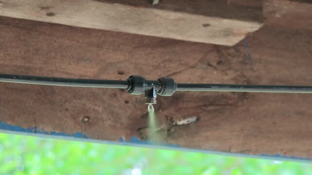 Water misting nozzle for cooling.