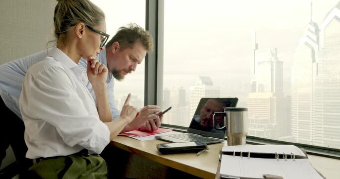 Team Collaboration in Modern Office Setting