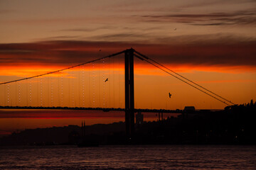 Obraz premium bridge at sunset