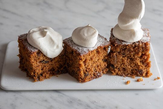Gingerbread with whipped cream