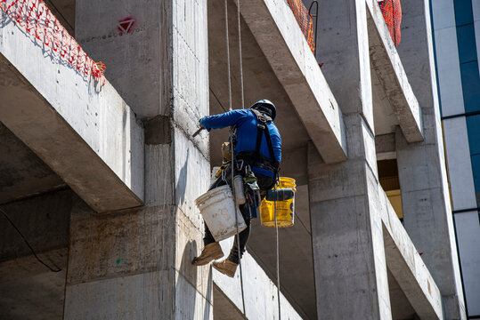 construcci&oacute;n, men at work, edificio, trabajar, constructor, explotaci&oacute;n, seguridad, industrias, casa, acero, empleo, escalada, escalera, hombre, gente, el sitio web, industrial, cielo, muro, cristaler