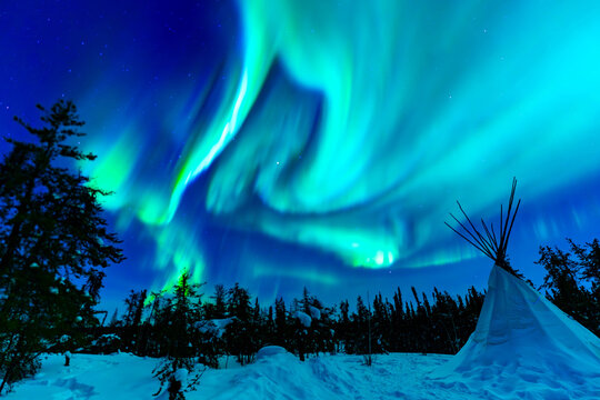 Yellowknife's Northern Lights	

