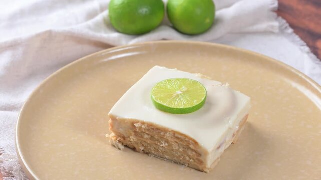 Mexican lime icebox cake. Traditional Carlota de limon dessert with lime garnish