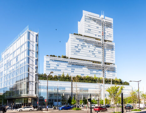 Paris, France - April 7, 2026: East view of the Tribunal de Paris (Courthouse of Paris) housed in a 38 storeys, 160 metres high building designed by italian architect Renzo Piano and achieved in 2017.