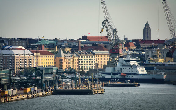 Der finnische Eisbrecher Otso im Hafen von Helsinki in Finnland am 03. September 2025