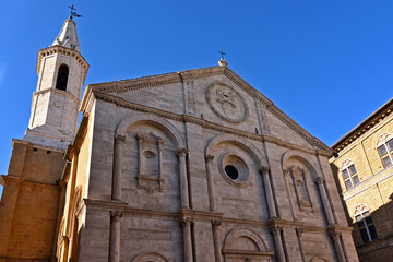Naklejka premium Pienza, il Duomo di Pienza o Cattedrale di Santa Maria Assunta, Siena, Val d'Orcia, Toscana