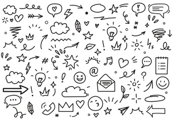 Naklejka premium Line brush heart vector set. Hand drawn sketch doodle style arrow, cloud, star with marker stroke pencil highlight. Cute handwritten crown, heart, star line brush art design. Vector illustration