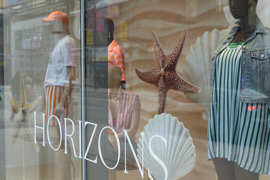 Simons CF Toronto Eaton Centre window display Horizons
