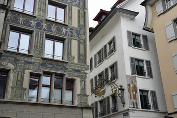 Obraz premium Façades classiques à Luzern. Suisse 