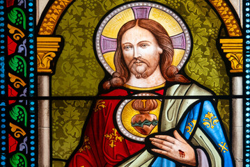 Obraz premium Stained glass (19th century) of Sacred Heart of Jesus Christ.