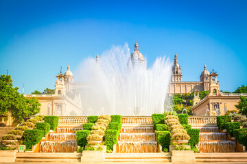 Obraz premium Square of Spain - National museum of Barcelona with beautiful fountain, Spain