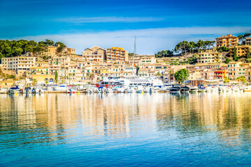 Obraz premium view of Port Soller harbour with ships, Mallorca island