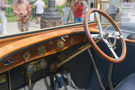 Delage Type- R  1911 Passenger compartment 