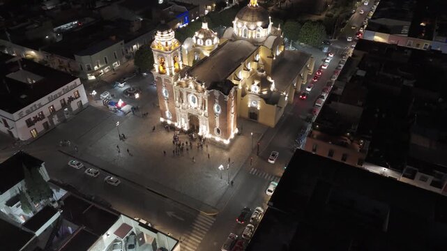 Iglesia de San Jos&eacute;, Tlaxcala, M&eacute;xico. Video Cinematogr&aacute;fico de Noche con Dron (5)
