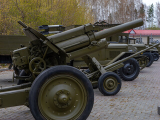 Field Artillery Guns Displayed Outdoors © Andrey
