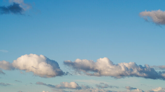 Temps cl&eacute;ment avec des cumulus