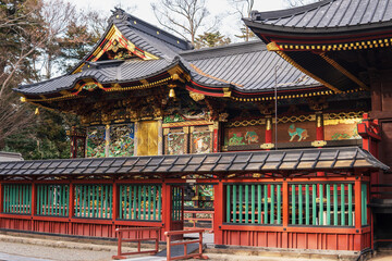Fototapeta premium 日本：妻沼聖天山歓喜院／豪華な彫刻が施された本殿【国宝】埼玉県熊谷市