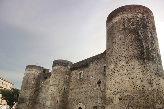 View of the castle called Castello Ursino, Castello Svevo di Catania, Sicily, Italy