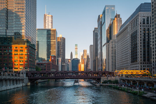 The skyline and bridge scenery of the tall buildings in the canal city of Chicago, USA