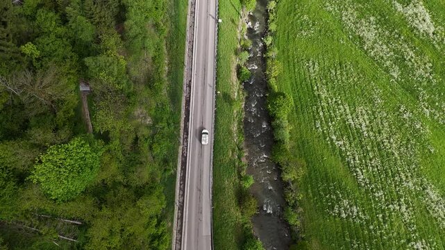 strada auto macchine scuola guida codice della strada 