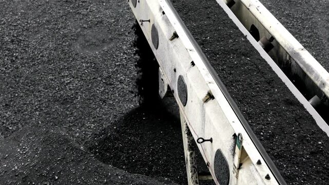 mining coal conveyor belt machine loading coal mine 4k HD