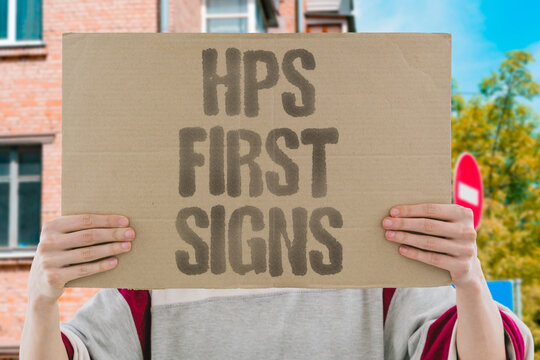 "HPS First Signs" The earliest hantavirus pulmonary syndrome indicators include fatigue fever and muscle pain. EARLIEST. INDICATORS. FATIGUE. FEVER. MUSCLE.