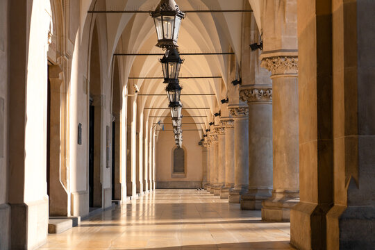 Krak&oacute;w Sukiennice Cloth Hall gothic arcades in the early morning hours, Sukiennice, Krakow Main Market Square, Krakow Old Town, Krakow, Poland