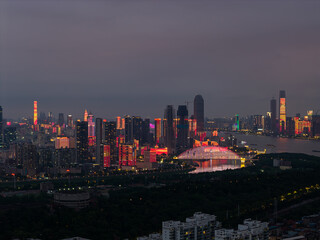 Naklejka premium Night view of Wuhan, Hubei, China's city skyline and landmarks