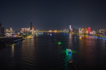 Obraz premium Night view of Wuhan, Hubei, China's city skyline and landmarks