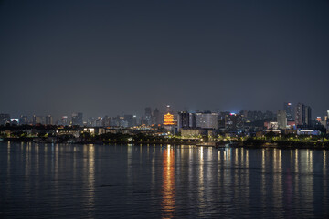 Fototapeta premium Night view of Wuhan, Hubei, China's city skyline and landmarks