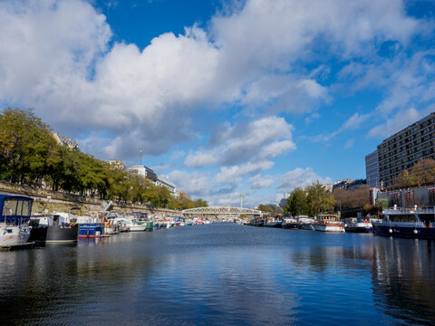 Le port de l'Arsenal, Paris