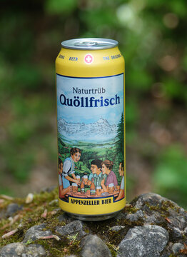 Appenzeller Bier Qu&ouml;llfrisch naturtr&uuml;b 50cl, Schweizer Lagerbier gebraut in der Brauerei Locher AG in der Schweiz, Z&uuml;rich 7.5.2026