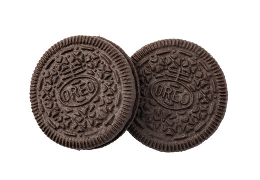 Oreo chocolate sandwich cookies with transparent background