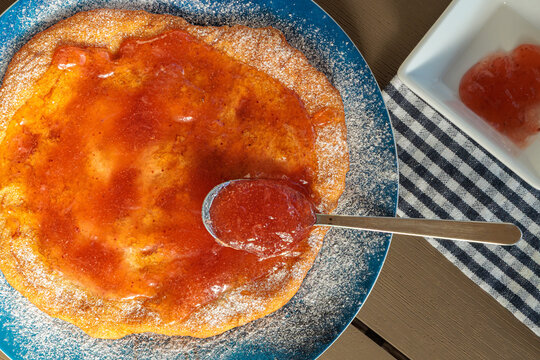 langos flatbread with jam
