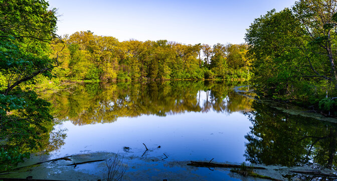 Matthiessen Lake Tranquil View in Matthiessen State Park Illinois