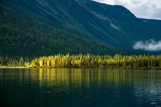 Canada, BC, Bowron Lake Provincial Park.  Isaac Lake