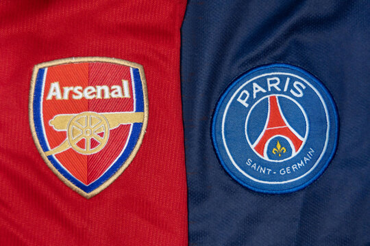 Close-up on Arsenal and Paris Saint Germain Crest Represent the crash for Trophy