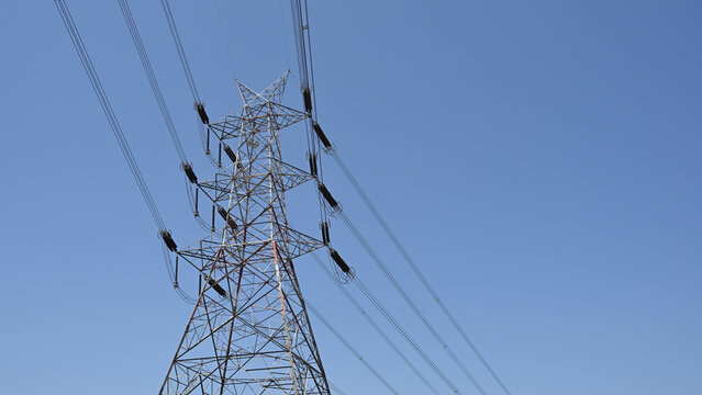 Steel electricity tower with power conductors