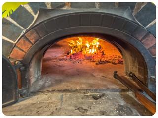 Obraz premium Four à pizza au feu de bois 