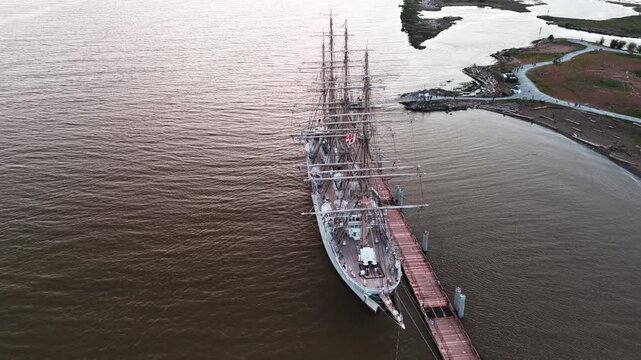 Based in Yokohama, Japan, the Kaiwo Maru is a sail training vessel operated by the Japan Agency of Maritime Education and Training for Seafarers, which trains future navigators and engineers.